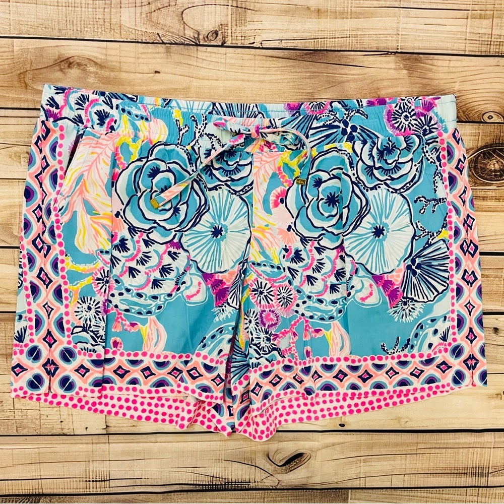 Women's Katia Shorts in once upon a tide print with drawstring lilly Pulitzer